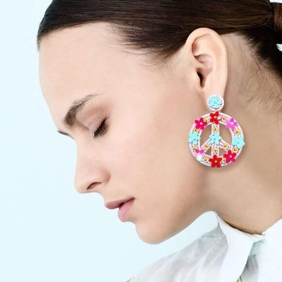 NWT Peace Sign Boho Beaded Dangle Earrings - Picture 4 of 8